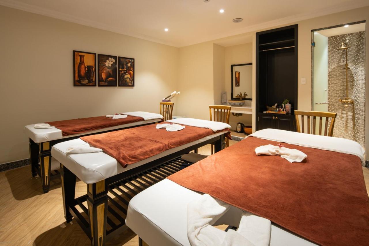 Blue Sky Boutique & Отель 4*