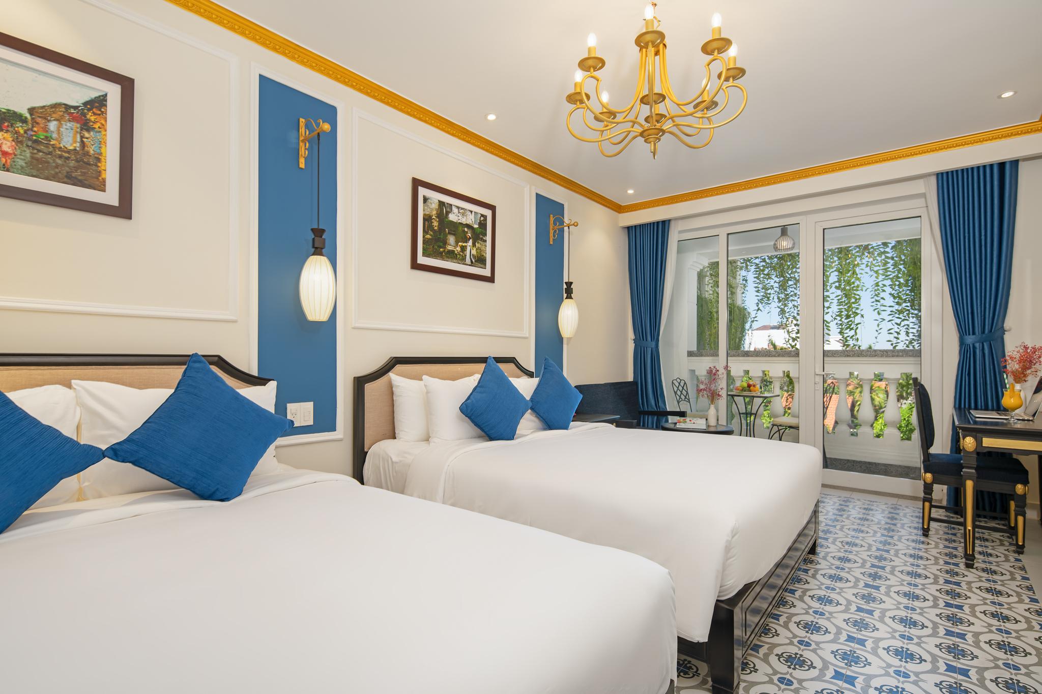 Отель Blue Sky Boutique & 4*